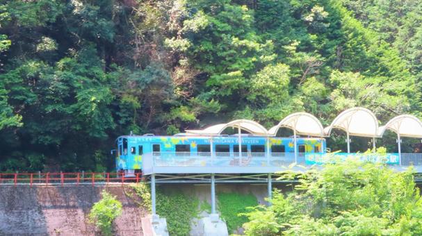 【山口県】錦川清流線のせせらぎ号 【山口県】錦川清流線のせせらぎ号 山口県,山口,錦川の写真素材