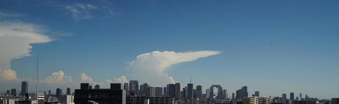 変わった雲の出た空 変わった雲の出た空の写真