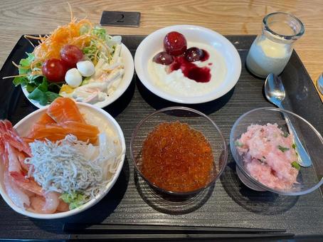 ホテルの朝食 ホテルの朝食 朝食,ホテル,海鮮の写真素材