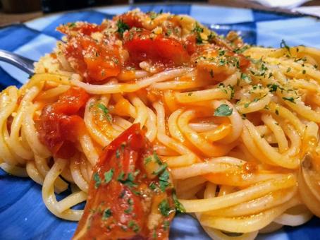 イタリアンレストランのパスタランチ イタリアンレストランのパスタランチ パスタ,スパゲッティ,トマトパスタの写真素材