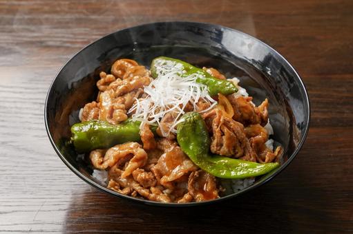 豚丼 豚丼 豚丼,豚肉,豚肉調理の写真素材