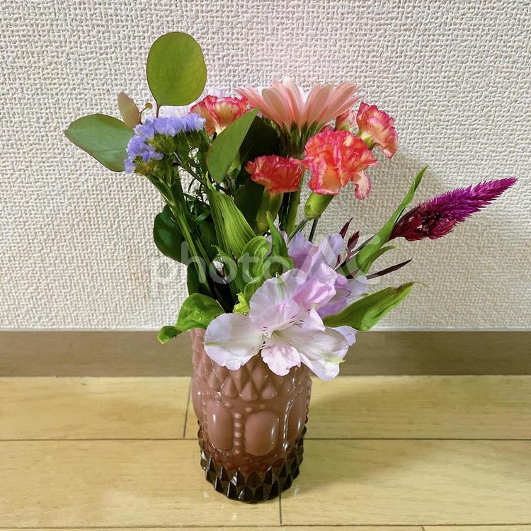 秋の花束と花瓶 秋,花束,花の写真素材