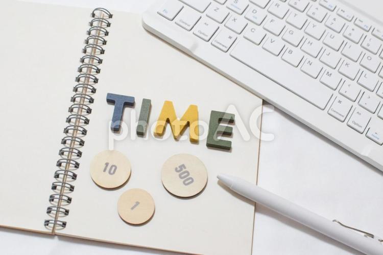 timeの文字とデスク周り① タイム,time,時間の写真素材