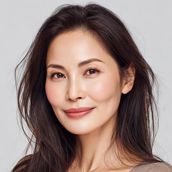 知的な雰囲気を持つ美しい女性 知的な雰囲気を持つ美しい女性の写真