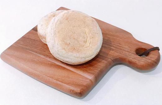 イングリッシュマフィン イングリッシュマフィン イングリッシュマフィン,全粒粉,全粒粉パンの写真素材