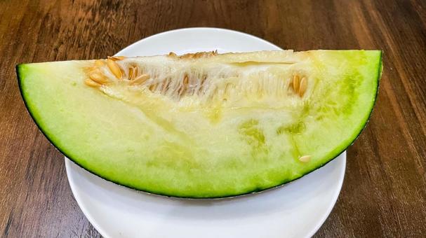 瑞々しい深江グリーン 深江グリーン,メロン,青肉の写真素材