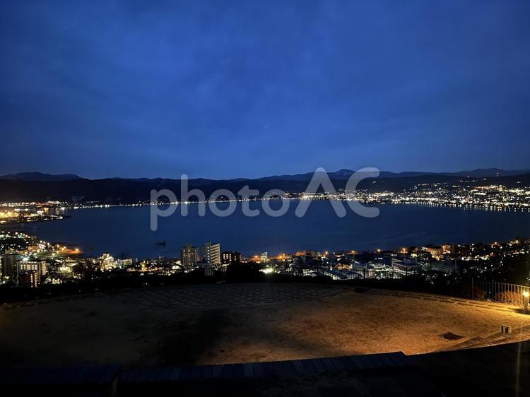 諏訪湖　夜景 諏訪湖,諏訪,長野の写真素材