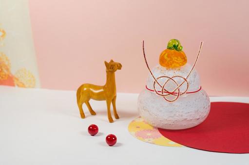 2026年の干支と鏡もち 鏡餅,お正月,鏡もちの写真素材