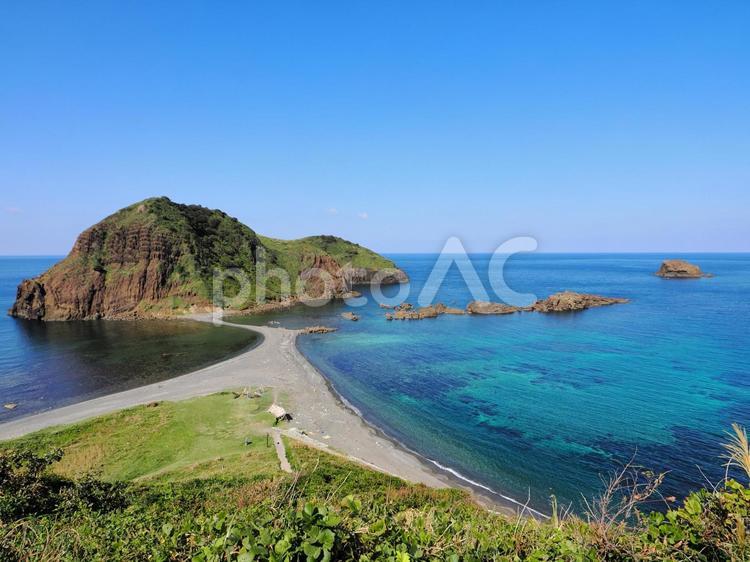 佐渡島　二ツ亀海水浴場 佐渡島,新潟県,海の写真素材