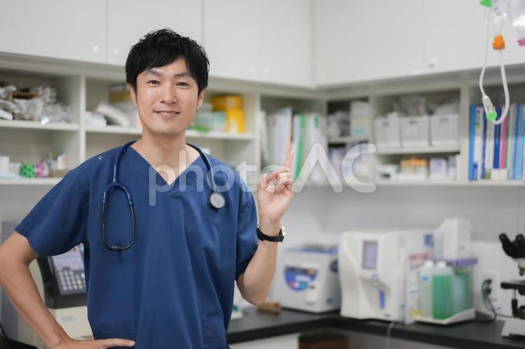 病院のお医者さん男性 病院,人物,男性の写真素材