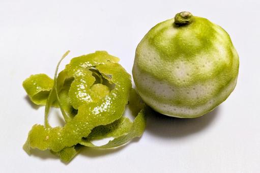 皮を剥いたベルガモットの実_07 ベルガモット,柑橘,柑橘類の写真素材