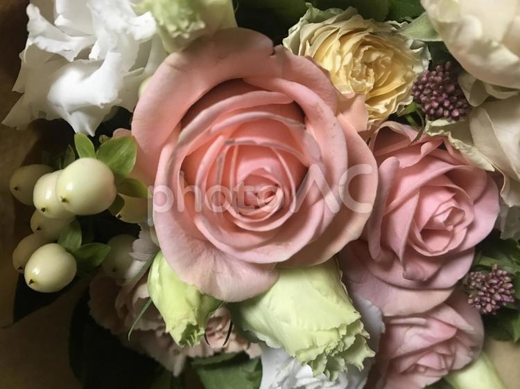 バラの花束 薔薇,ばら,バラの写真素材