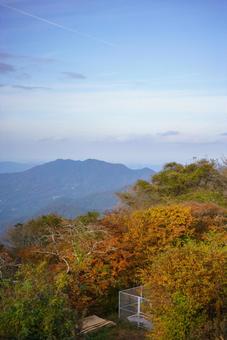 秋色の山々広がる絶景 自然,風景,山の写真素材