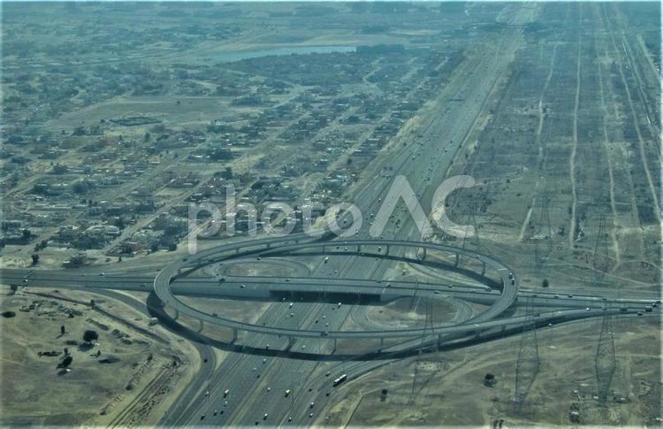楽しい空の旅　ドバイ　砂漠の街 ドバイ,遊覧飛行,高速道路の写真素材
