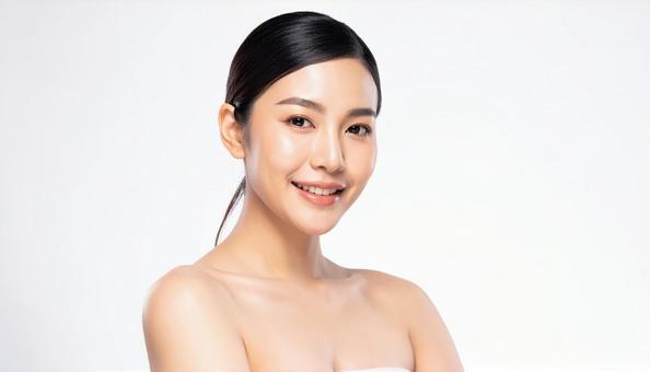 美容イメージの女性 白背景 美容イメージの女性 白背景の写真