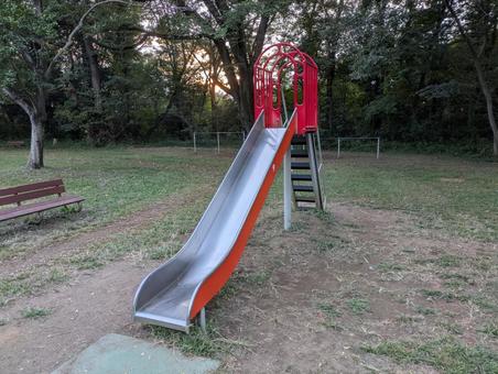 すべり台 滑り台,遊具,遊び場の写真素材