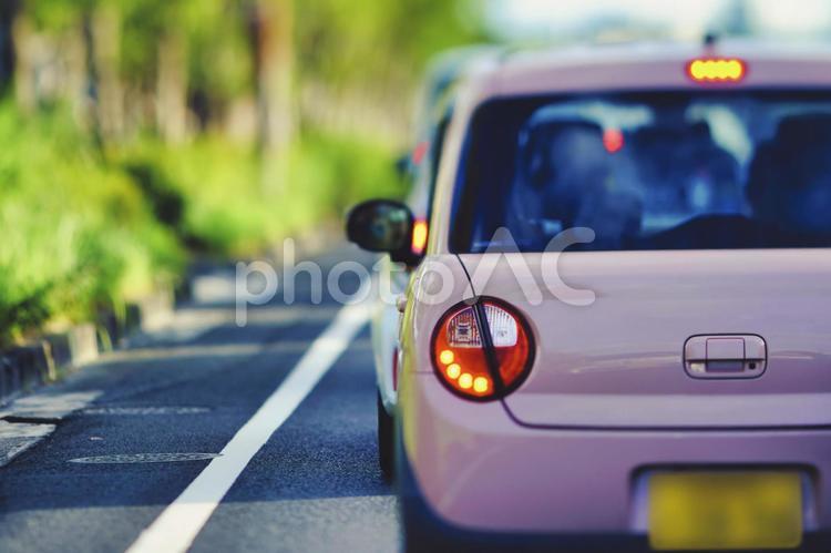 日本の道路を走る車 交通イメージ 交通,車,道路の写真素材