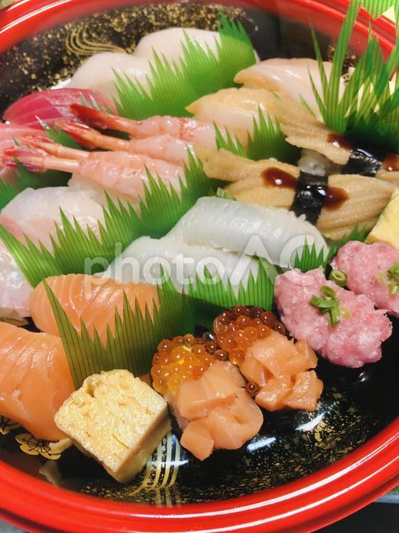 出前の握り寿司 握りずし,握り,鮨の写真素材