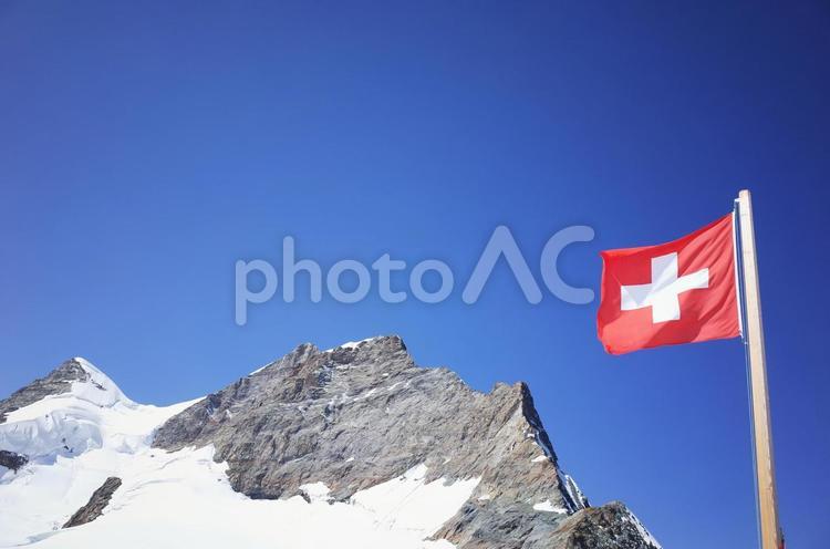 スイス　国旗　ユングフラウ スイス,ヨーロッパ,海外の写真素材