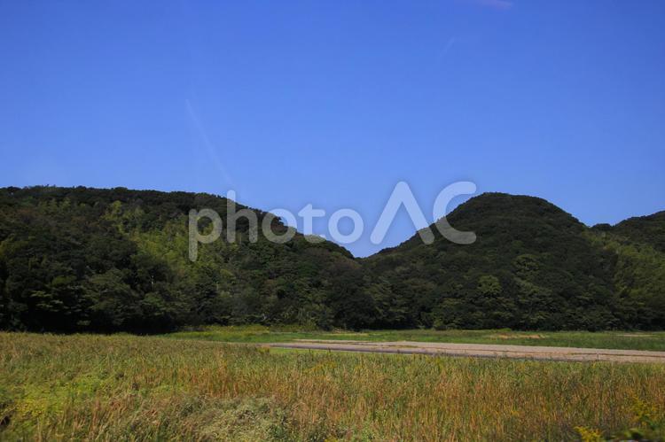 のどかな田舎の風景 田舎,のどか,山の写真素材