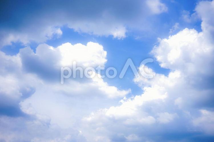 青空とたくさんの雲 青空,そら,空の写真素材
