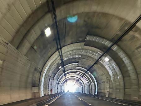 トンネル2 トンネル2の写真