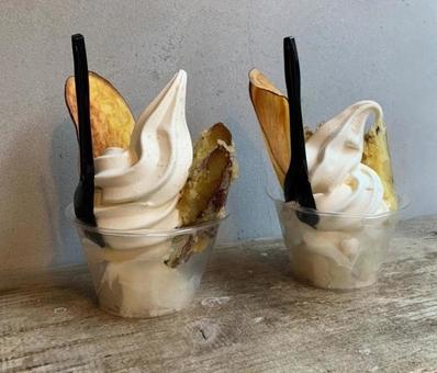 ソフトクリーム ソフトクリーム,さつまいも,スイーツの写真素材