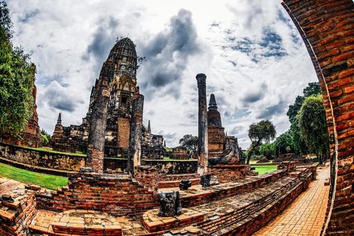 ワットラーチャブーラナ中心塔 遺跡,寺院,仏塔の写真素材
