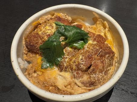 チキンカツ丼 チキンカツ丼,かつ丼,チキンカツの写真素材