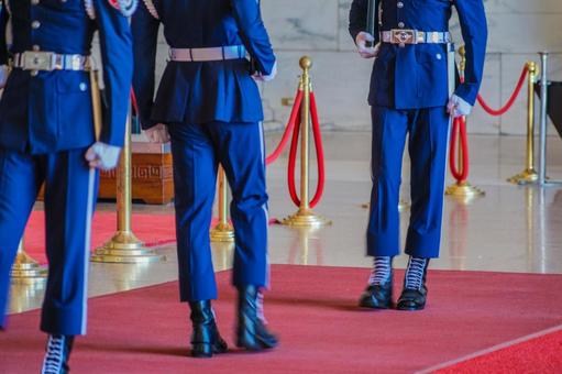 Photo, guard, ceremony, chiang kai-shek memorial hall, 