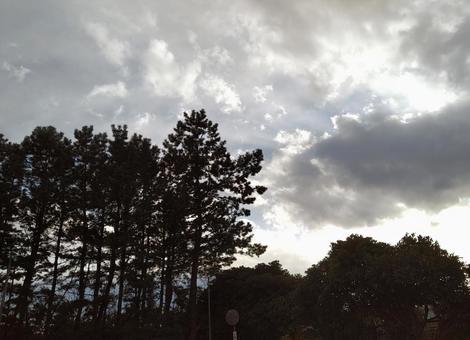 雲の様子1 自然な色 雲の様子1 自然な色の写真