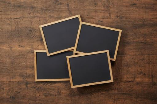 黒板 黒板,メッセージボード,真俯瞰の写真素材