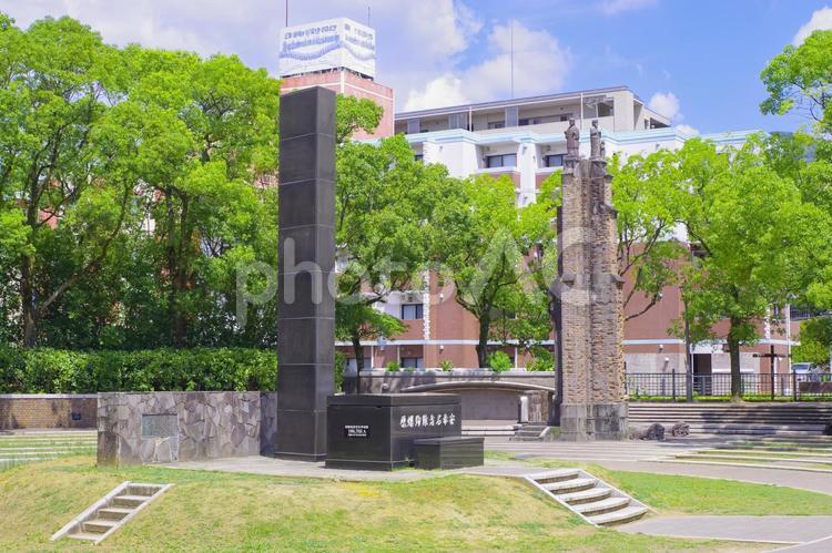 長崎の平和公園の被爆遺構 長崎,平和公園,爆心地の写真素材