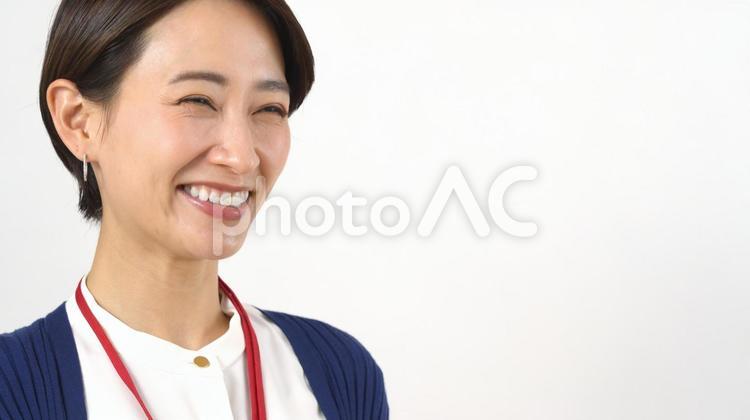 私服のショートヘアーの女性 女性,ビジネス,キャリアウーマンの写真素材