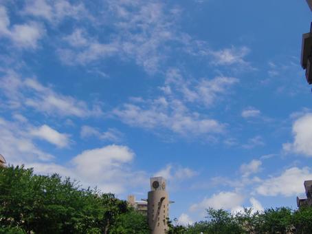 五月の雲-5 五月,青空,空の写真素材