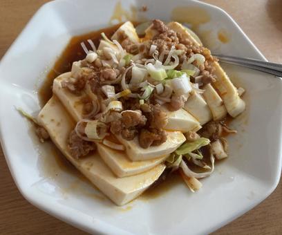 中華風冷奴　中華豆腐　薬味ねぎ 豆腐,冷奴,中華風冷奴の写真素材