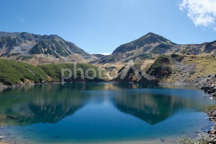 秋の立山　みくりが池 山,秋,トレッキングの写真素材