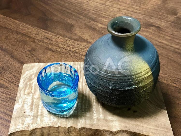 冷酒おちょこと徳利 冷酒,日本酒,おちょこの写真素材