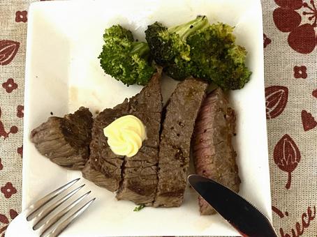 ステーキ 牛肉 ブロッコリー ステーキ 牛肉 ブロッコリー ステーキ,牛肉,肉の写真素材