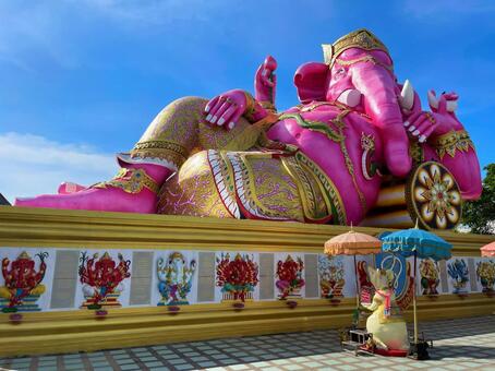 ピンクガネーシャ ピンクガネーシャ,ワット・サマーン・ラッタナーラ,タイの写真素材