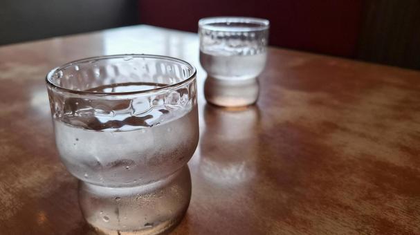 お冷や お冷や お冷や,冷水,ドリンクの写真素材