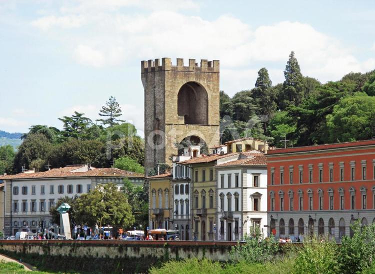 イタリア　フィレンツェ　塔 フィレンツェ,イタリア,旅の写真素材