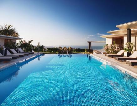 プール プールの写真