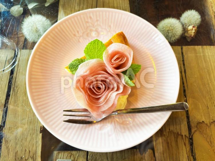 薔薇の花を模したおしゃれなデザート01 デザート,お洒落,可愛いの写真素材