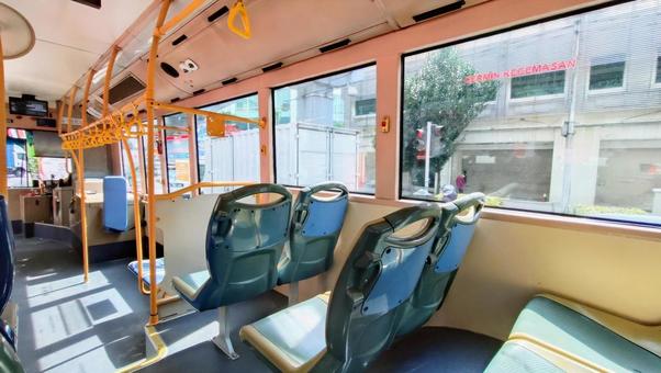 クアラルンプールのバス車内 マレーシア,クアラルンプール,バスの写真素材
