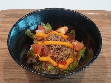 食堂のタコライス 食堂のタコライスの写真