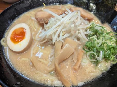 ラーメン(こってり) ラーメン(こってり) ラーメン,食べ物,しょうゆの写真素材