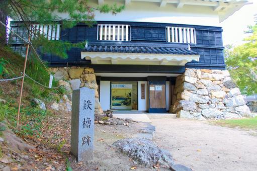 [愛知県]豊橋市今橋町の吉田城鉄櫓 吉田城鉄櫓,吉田城,秋の写真素材