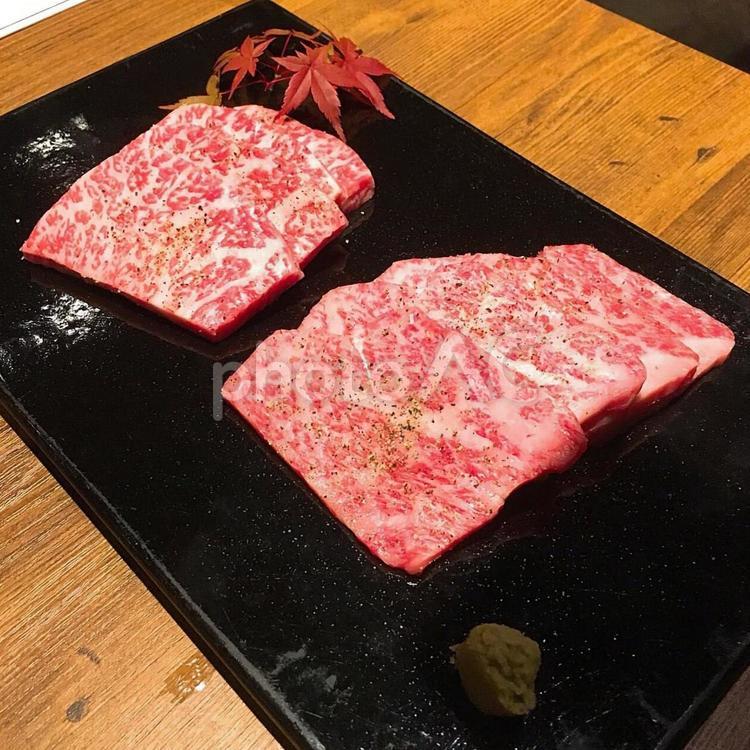 焼肉 牛肉,焼肉,フードの写真素材