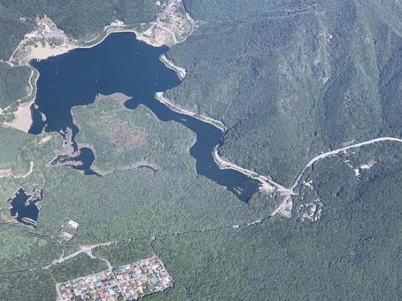 精進湖上空 精進湖上空の写真